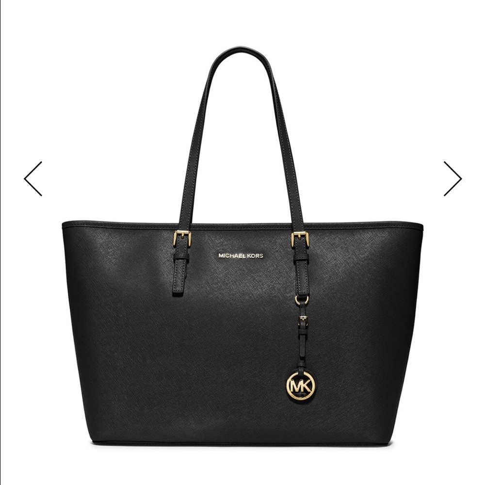 NWT Michael Kors Saffiano Leather Jet Set Tote!!❤️